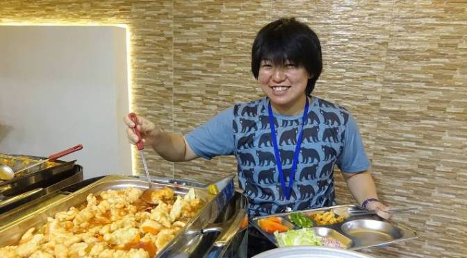 Những bữa ăn đa dạng của Monol