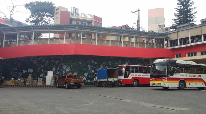 Di chuyển giữa 3 cơ sở đào tạo tiếng Anh của Trường HELP