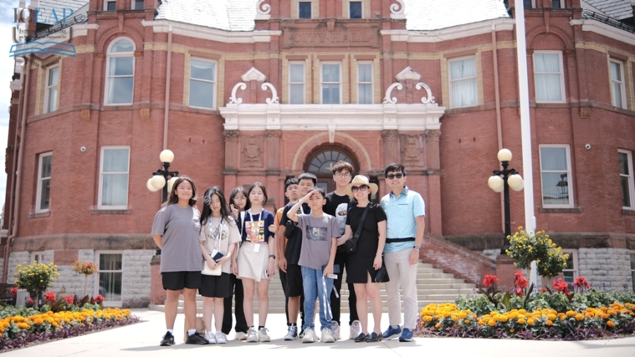 Trại hè 3 tuần Canada 2023: Summer Camp tại Kingsway Academy